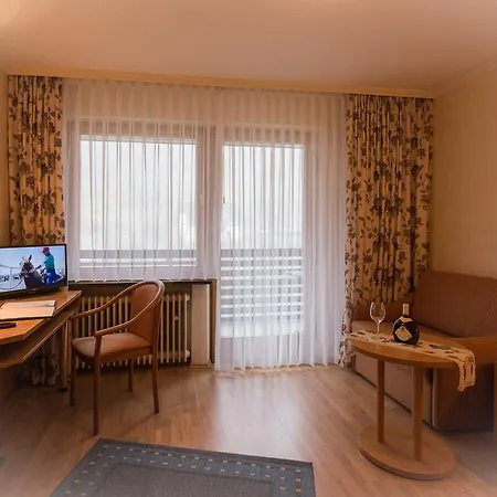 Hotel Rodachtal Mit Gaestehaus Katharina