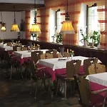 Hotel Rodachtal Mit Gaestehaus Katharina *